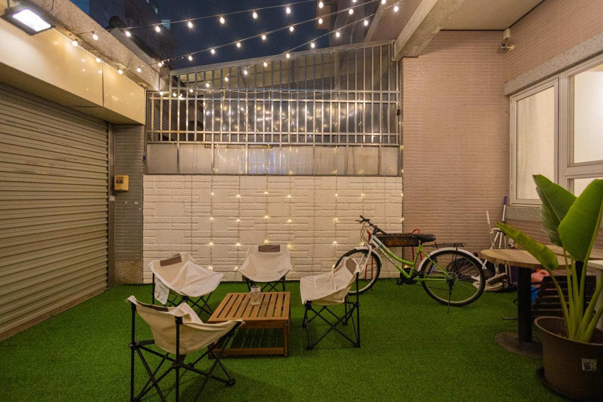 Maybe Homestay Longjing Exterior photo